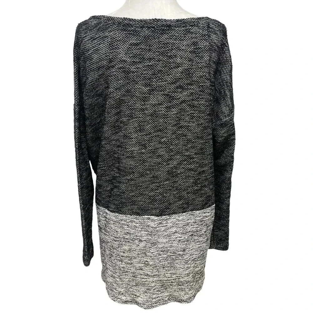 Anthropologie Sunday in Brooklyn two-tone tunic with pockets. Size Small. - Picture 2 of 5
